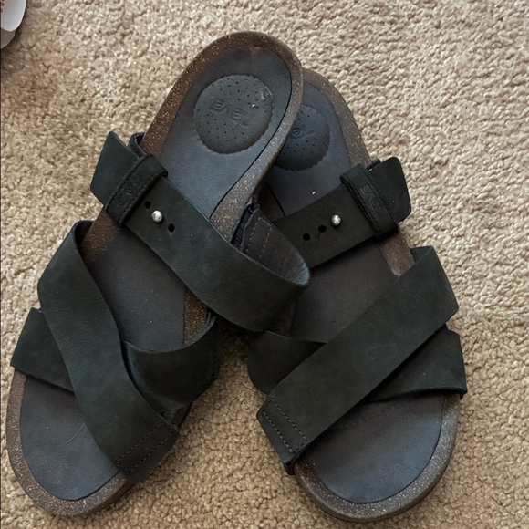 Teva Dark Sandals - Picture 1 of 5